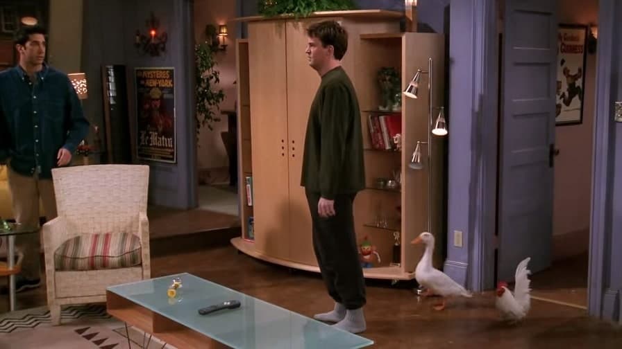 سریال «فرندز» با زیرنویس فارسی و انگلیسی همزمان فصل 4 -  قسمت 13 , Watch “Friends” with Persian and English Subtitles at the Same Time Season 4 -  Episode 13