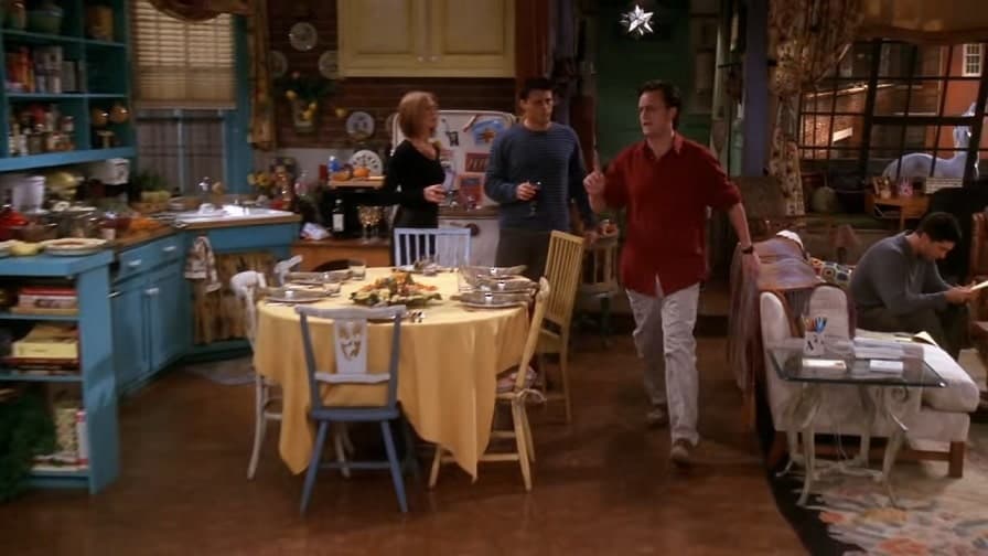 سریال «فرندز» با زیرنویس فارسی و انگلیسی همزمان فصل 7 -  قسمت 7 , Watch “Friends” with Persian and English Subtitles at the Same Time Season 7 -  Episode 7