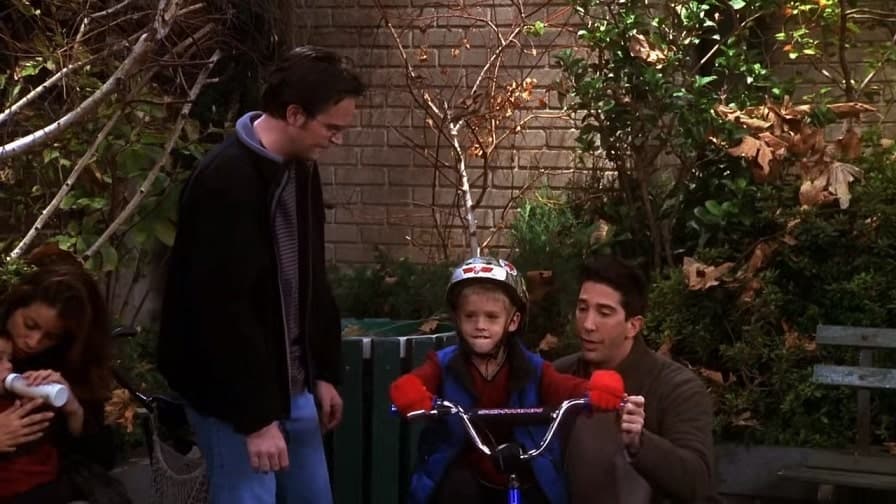 سریال «فرندز» با زیرنویس فارسی و انگلیسی همزمان فصل 7 -  قسمت 8 , Watch “Friends” with Persian and English Subtitles at the Same Time Season 7 -  Episode 8
